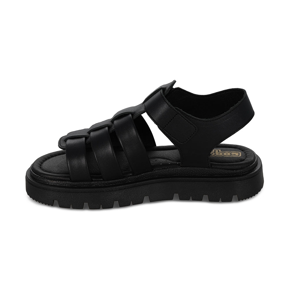 Sandalia Coqueta para niña en piel negra Tomasa con hebilla.