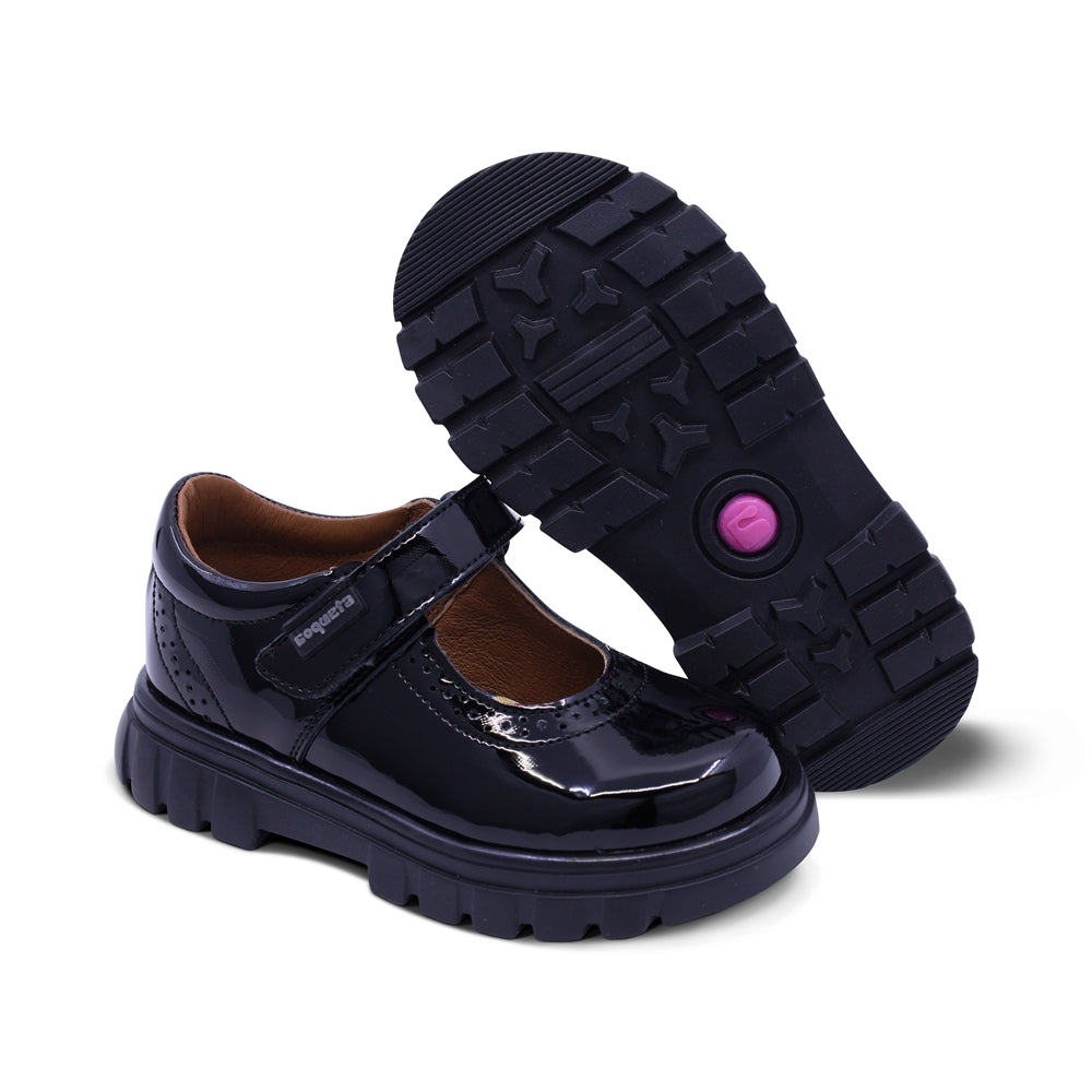 Zapato escolar Coqueta para niña de charol negro Thunder con perforado
