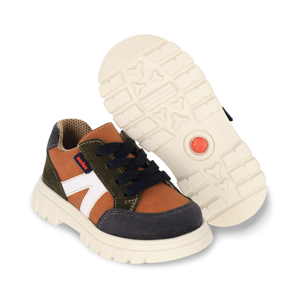 Zapato Audaz para niño en sintético miel Thunder con agujeta elástica