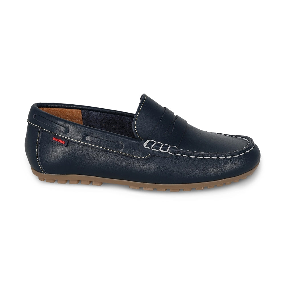 Mocasín Audaz casual para niño en piel azul Malaga con suela cómoda.