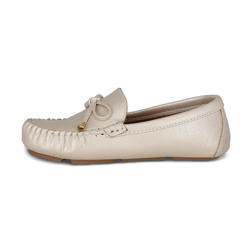 Zapato Coqueta para niña de piel perla Ramiro con suela cómoda