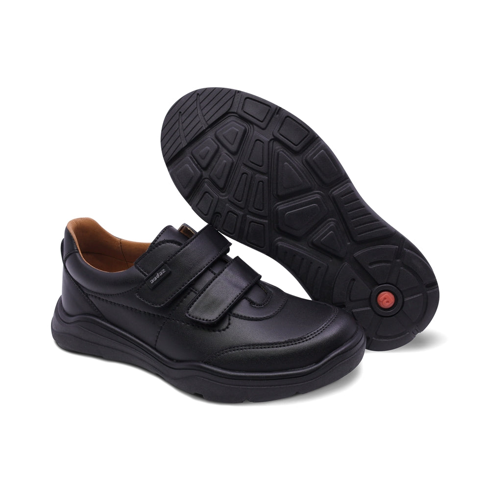 Zapato escolar Audaz para niño de piel en negro Pilatus con doble tira de contacto