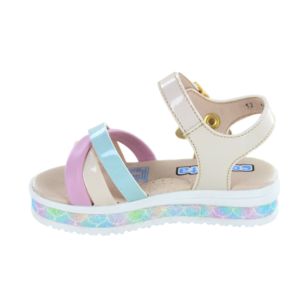 Sandalia Coqueta para niña en charol  beige Casandra con arco preformado