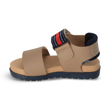Sandalia Audaz para niño en piel beige Cameron con doble tira de contacto.