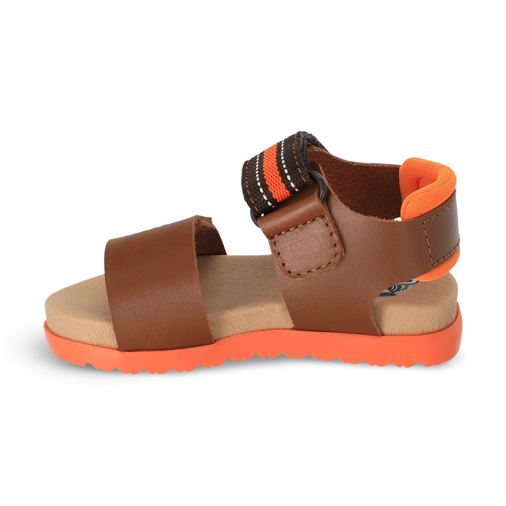 Sandalia Audaz para niño en piel café claro Cameron con doble tira de contacto.