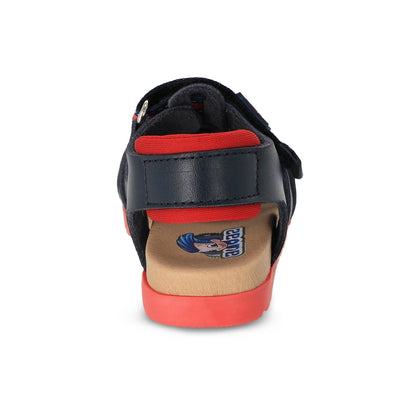 Sandalia Audaz para niño en piel azul Cameron con tira de contacto.