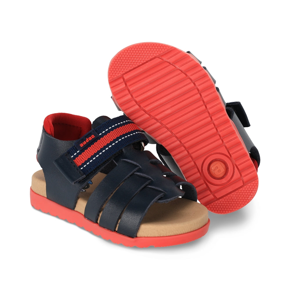 Sandalia Audaz para niño en piel azul Cameron con tira de contacto.