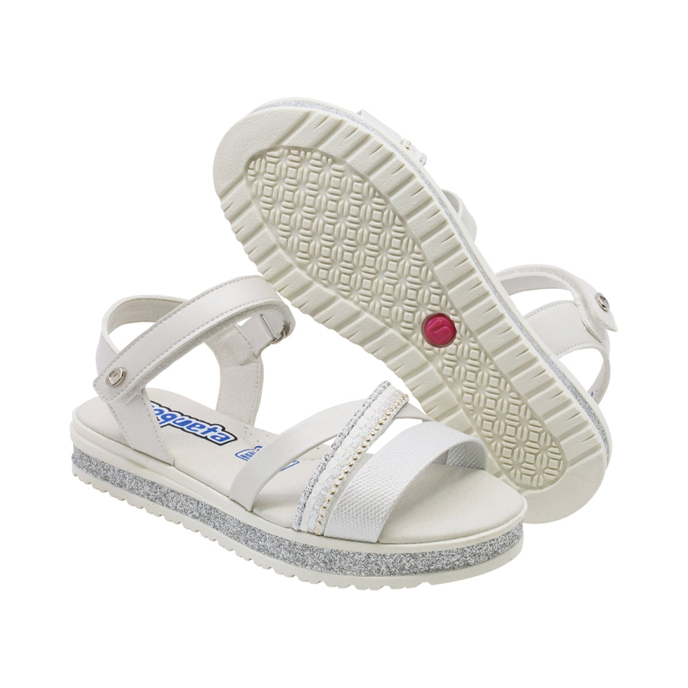 Sandalia Coqueta para niña en sintético perla Casandra con tira de contacto.