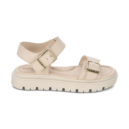 Sandalia Coqueta para niña en piel beige Tomasa con doble hebilla.