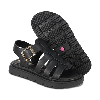 Sandalia Coqueta para niña en piel negra Tomasa con hebilla.