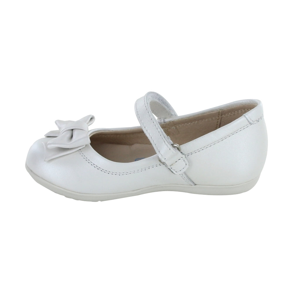 Balerina Coqueta para niña en piel perla Elisa con tira de contacto.