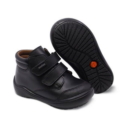 Bota escolar Audaz para niño de piel en negro Castor con puntera antirraspaduras