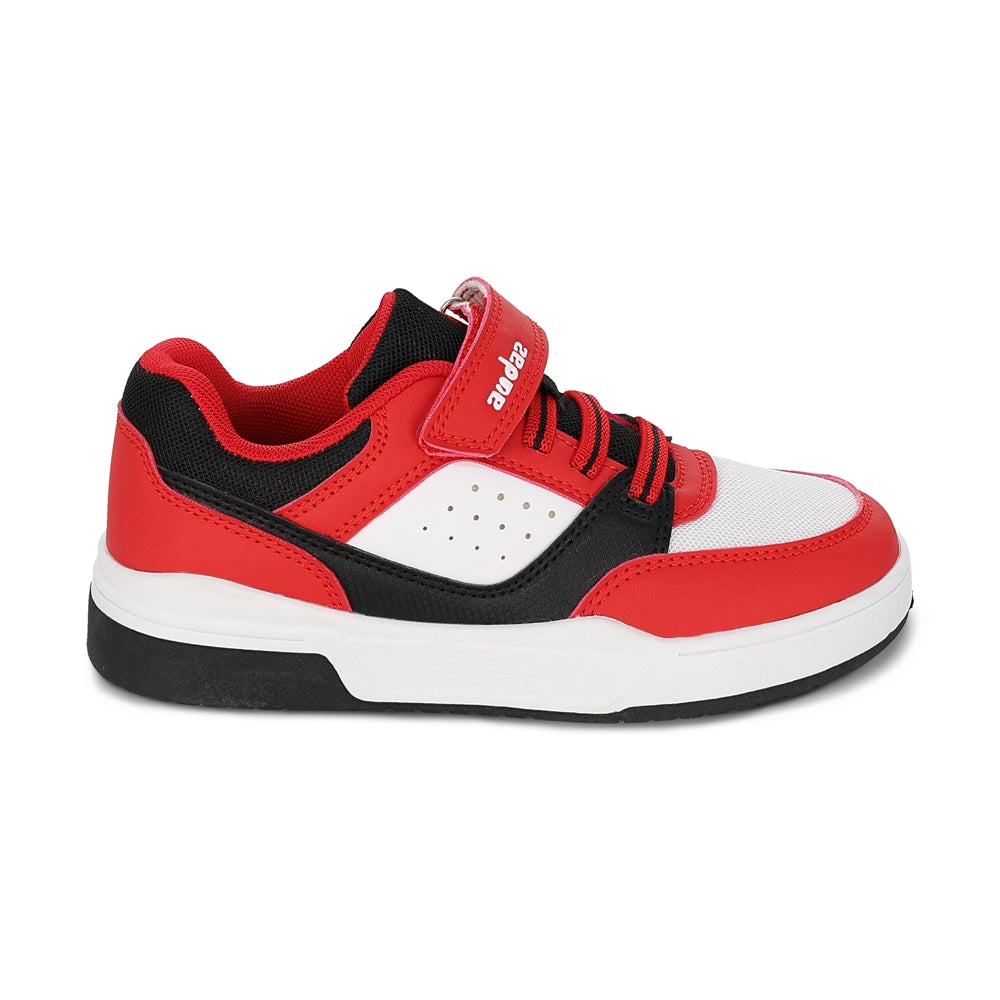 Tenis Audaz para niño en sintético rojo Skato ajuste de tira de contacto.