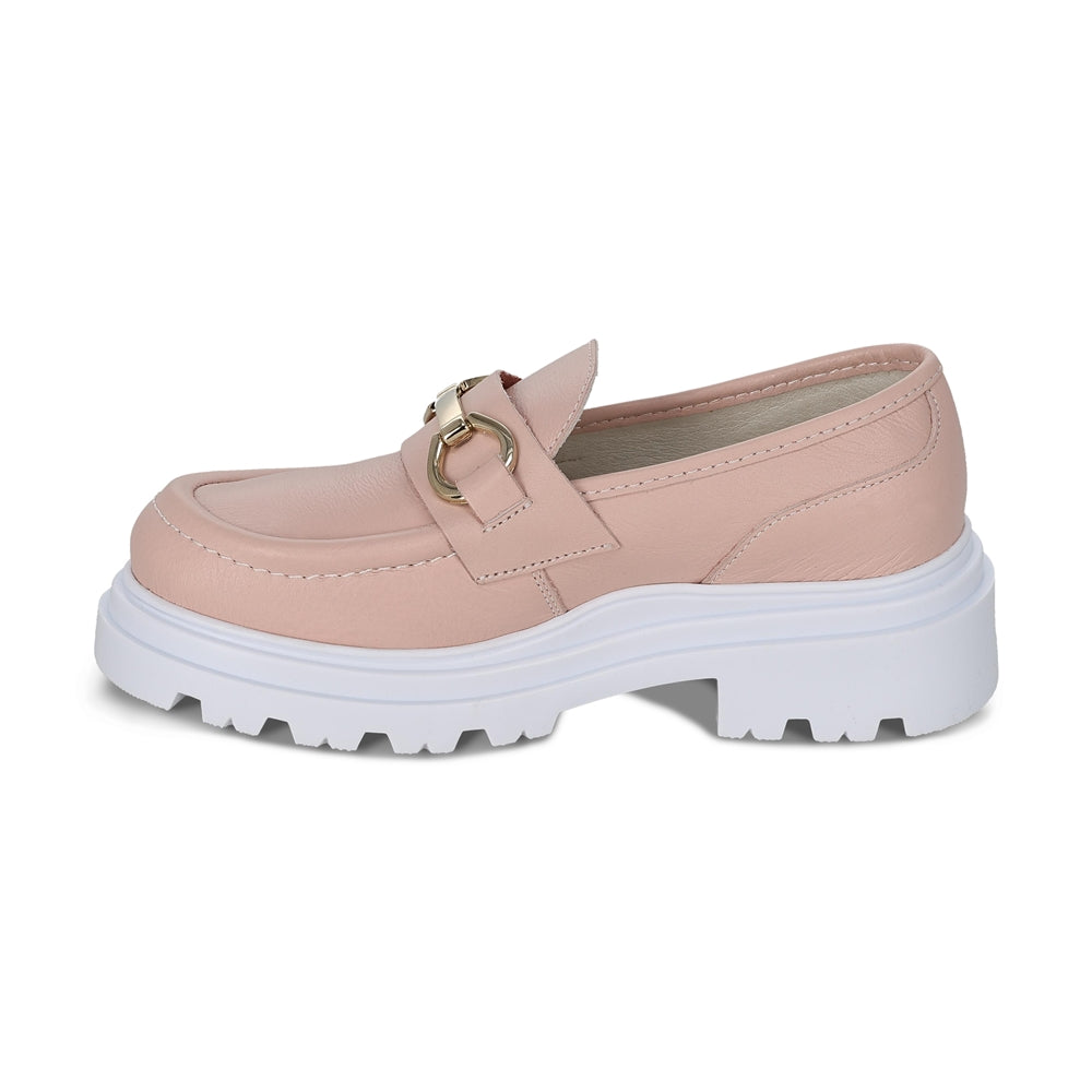 Mocasín Coqueta para niña en piel rosa Jazz con suela de plataforma.