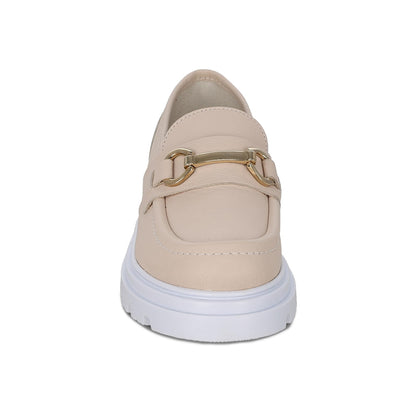 Mocasín Coqueta para niña en piel beige Jazz con suela de plataforma.