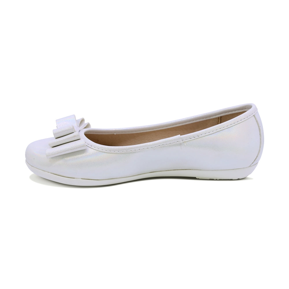 BALERINA COQUETA PARA NIÑA DE SINTÉTICO COLOR PERLA MELANIA CON MOÑO