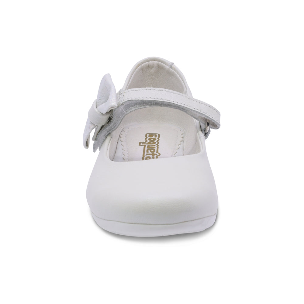 Balerina Coqueta para niña en piel perla Ximena con tira de contacto.