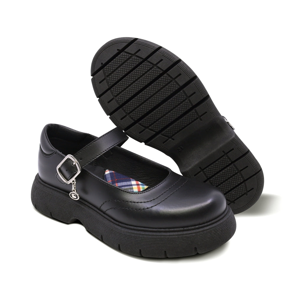 Zapato escolar Coqueta para niña de piel negro Igor con dije