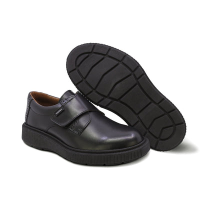 Zapato escolar Audaz para niño de piel en negro Igor con tira gruesa de contacto