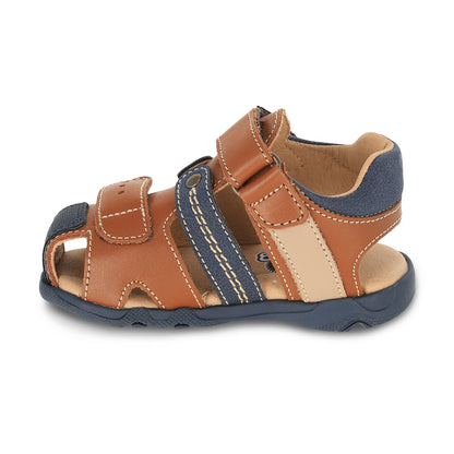 Sandalia Audaz para niño en piel miel Patricio con tira de contacto.