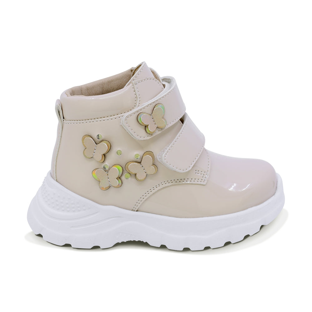 BOTA COQUETA PARA NIÑA CHAROL COLOR BEIGE NEMO CON DOBLE TIRA DE CONTACTO