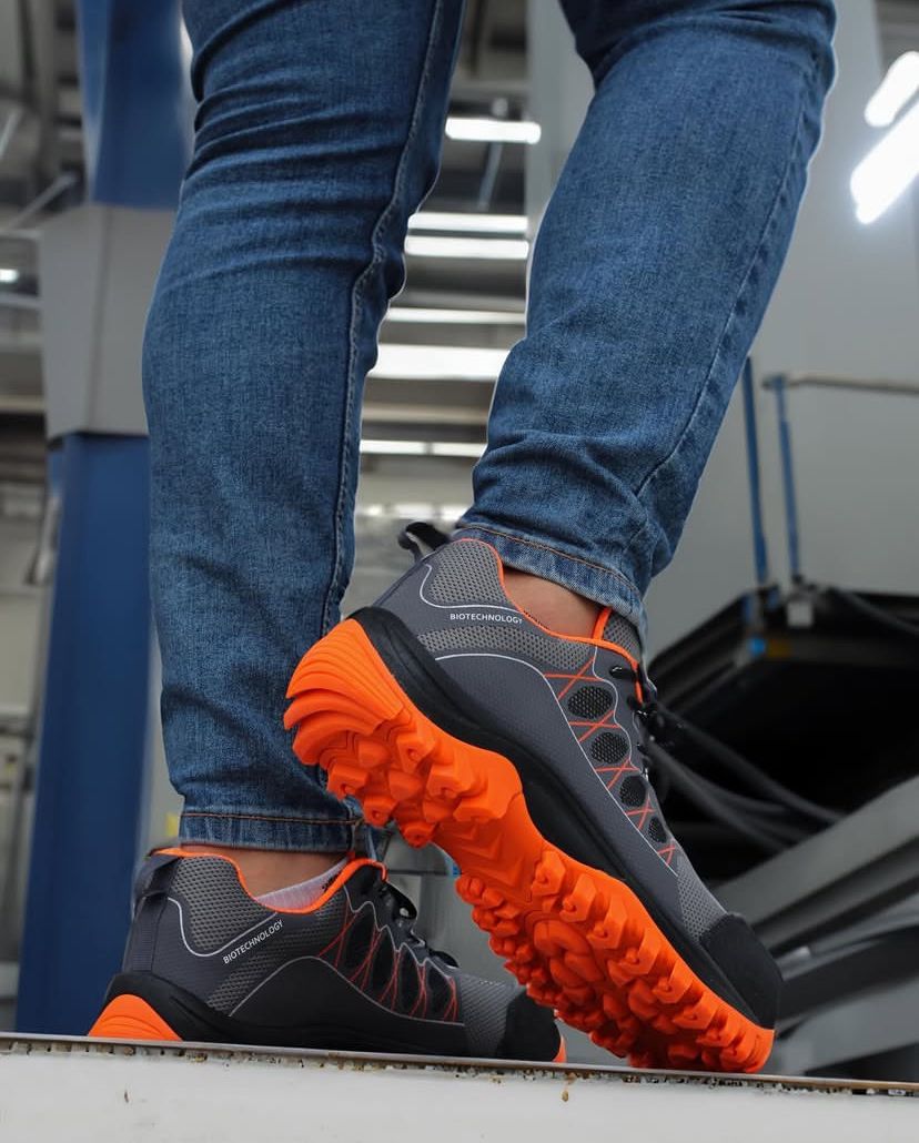 Tenis Sicuro Industrial SA702 Con Casquillo Dama Caballero Gris Naranja